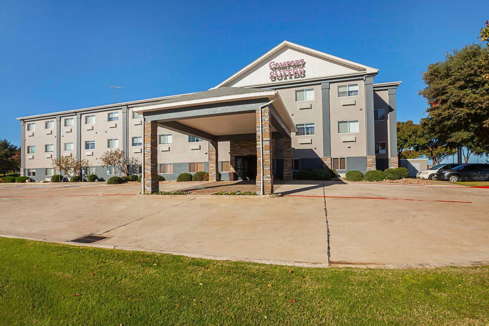Comfort Suites Lewisville Exterior photo